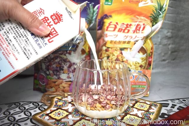 台灣在地燕麥品牌 | 三機食品 鮮烤燕麥 (經典黑糖)、谷諾粒(紫芋甘藷、紅心甘藷、莓果)  嚴選在地食材台灣米， 100%無化學添加 高纖低GI，健康無負擔