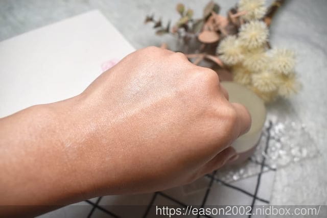 冬季抗老保養推薦 | Pearl de Flore 高效牡丹花蜜緊緻精華霜 擺脫秋冬乾燥不適 肌膚水潤超持久