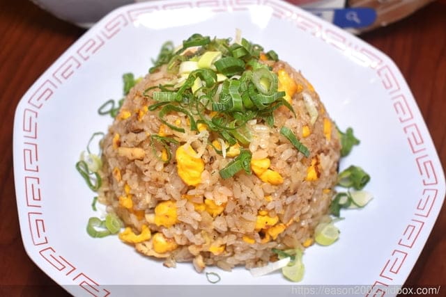 台北美食 | 虎記餃子世貿店 脆皮煎餃+拉麵 中華擔擔麵 輕鬆價格體驗日本中華食堂文化