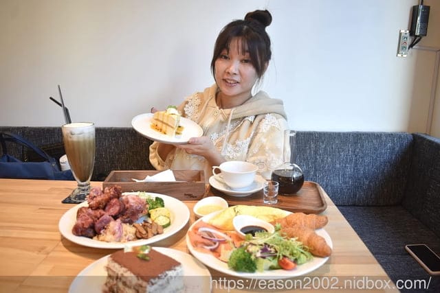 台中西屯美睫除毛推薦 | Chin charm沁魅美學（華美公園店面） 台中溫熱蠟美肌品牌/私密處保養/美睫/客製化服務/肌膚管理/美容保養