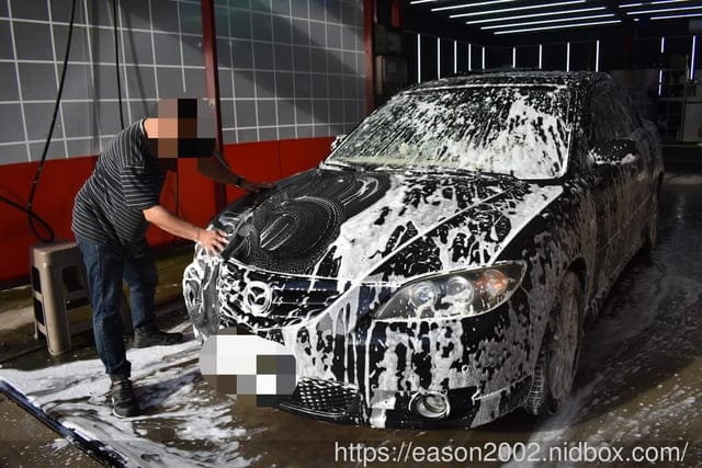 竹北手工洗車推薦 | 洗來登汽車美容中心 佔地200坪大型手工兼自助洗車美容中心 聘請國際級汽車美容師傅領其深耕十年以上專業美容團隊