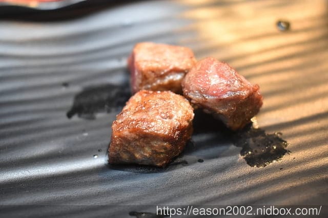 桃園燒肉吃到飽餐廳推薦 | 伍將日式燒肉火鍋吃到飽-南崁店 最低只要NT$698 就可以享受精緻燒肉、火鍋自助吧、飲料吧、冰淇淋吧（Cold Stone、卡比索）、甜點櫃、熟食區、啤酒暢飲 無限量供應