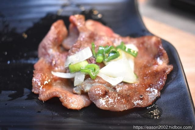 桃園燒肉吃到飽餐廳推薦 | 伍將日式燒肉火鍋吃到飽-南崁店 最低只要NT$698 就可以享受精緻燒肉、火鍋自助吧、飲料吧、冰淇淋吧（Cold Stone、卡比索）、甜點櫃、熟食區、啤酒暢飲 無限量供應