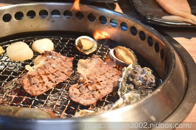 桃園燒肉吃到飽餐廳推薦 | 伍將日式燒肉火鍋吃到飽-南崁店 最低只要NT$698 就可以享受精緻燒肉、火鍋自助吧、飲料吧、冰淇淋吧（Cold Stone、卡比索）、甜點櫃、熟食區、啤酒暢飲 無限量供應