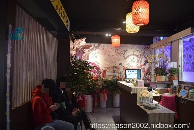 桃園燒肉吃到飽餐廳推薦 | 伍將日式燒肉火鍋吃到飽-南崁店 最低只要NT$698 就可以享受精緻燒肉、火鍋自助吧、飲料吧、冰淇淋吧（Cold Stone、卡比索）、甜點櫃、熟食區、啤酒暢飲 無限量供應