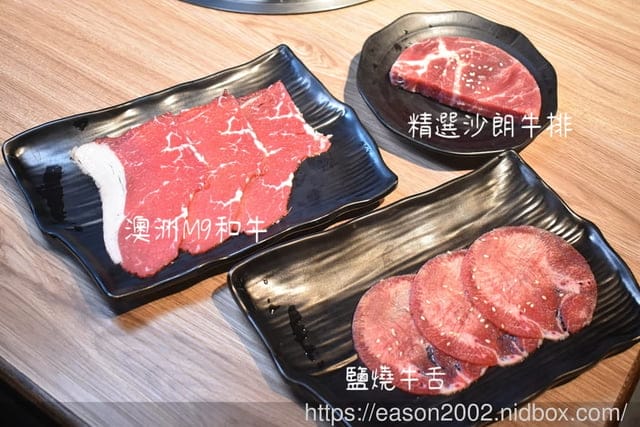 桃園燒肉吃到飽餐廳推薦 | 伍將日式燒肉火鍋吃到飽-南崁店 最低只要NT$698 就可以享受精緻燒肉、火鍋自助吧、飲料吧、冰淇淋吧（Cold Stone、卡比索）、甜點櫃、熟食區、啤酒暢飲 無限量供應