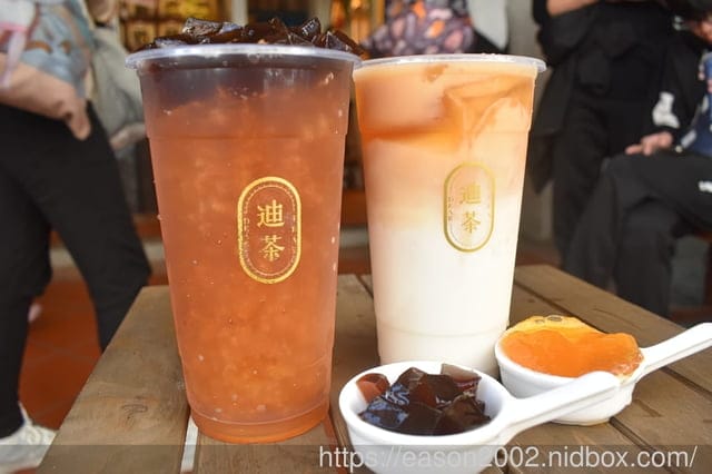 全台首創奶酥奶蓋 迪茶迪化店 | 大稻埕必喝手搖！全台第一家！可以喝的奶酥麵包搭配清爽四季春，經典四層口感超特別！