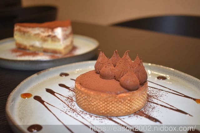 台中西屯區 精品咖啡 手作甜點 | 湮云 Lostcloud Cafe 復古收音機的主題咖啡廳 安靜舒適的空間，合適讀書、聊天、辦公、洽談工作、公司行號包場開會
