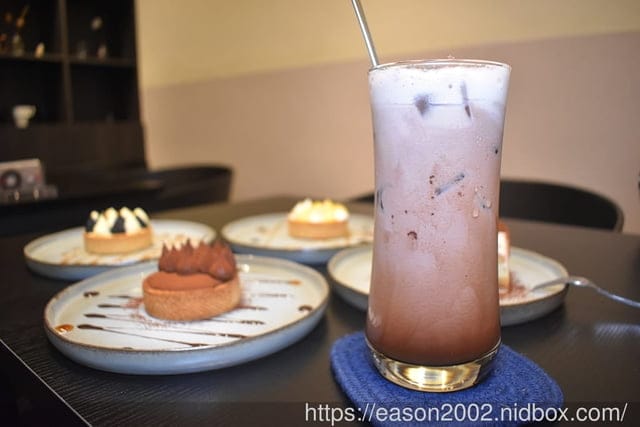 台中西屯區 精品咖啡 手作甜點 | 湮云 Lostcloud Cafe 復古收音機的主題咖啡廳 安靜舒適的空間，合適讀書、聊天、辦公、洽談工作、公司行號包場開會