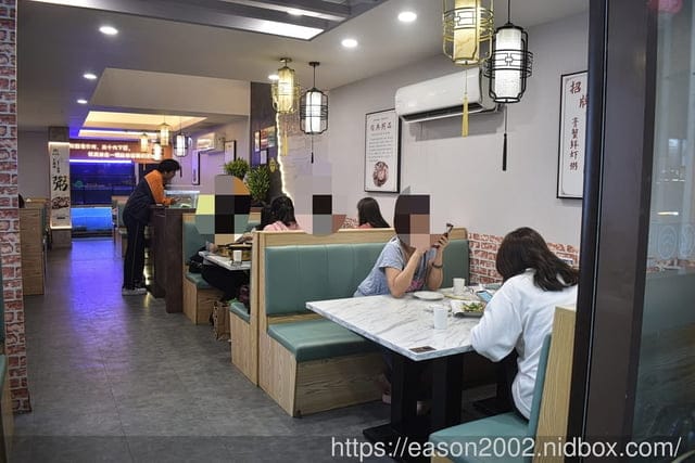 板橋美食 | 稻香園陳記潮汕砂鍋粥板橋三民店 現撈海鮮、生米細熬的海鮮砂鍋粥 鮮甜美味 搭配私房料理 板橋宵夜、外送首選