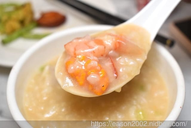 板橋美食 | 稻香園陳記潮汕砂鍋粥板橋三民店 現撈海鮮、生米細熬的海鮮砂鍋粥 鮮甜美味 搭配私房料理 板橋宵夜、外送首選