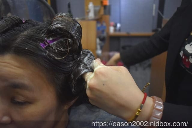 板橋護髮推薦 | Wor Hair 新埔店 閃耀柔潤護2段 快速有感、柔順度持久 洗+剪，只要NT$399 護髮全品項，買一送一