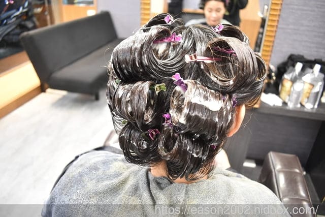 板橋護髮推薦 | Wor Hair 新埔店 閃耀柔潤護2段 快速有感、柔順度持久 洗+剪，只要NT$399 護髮全品項，買一送一