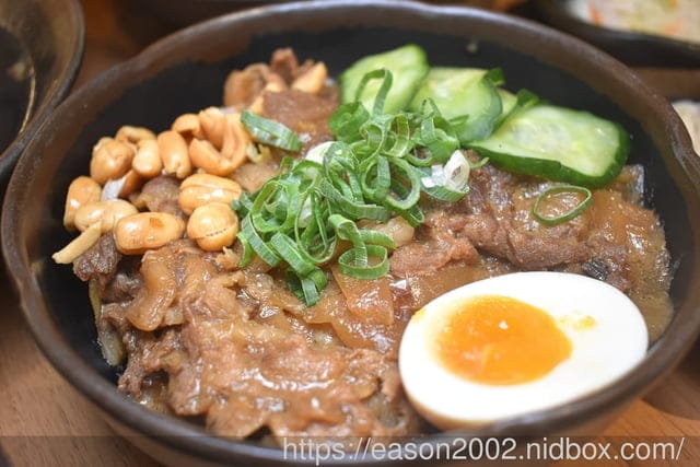 新莊美食 | 蜀羊-一碗小羊肉 新莊宏匯廣場7樓美食街 湯頭清甜甘醇 羊肉肉質軟嫩 吃起來沒有羊騷味
