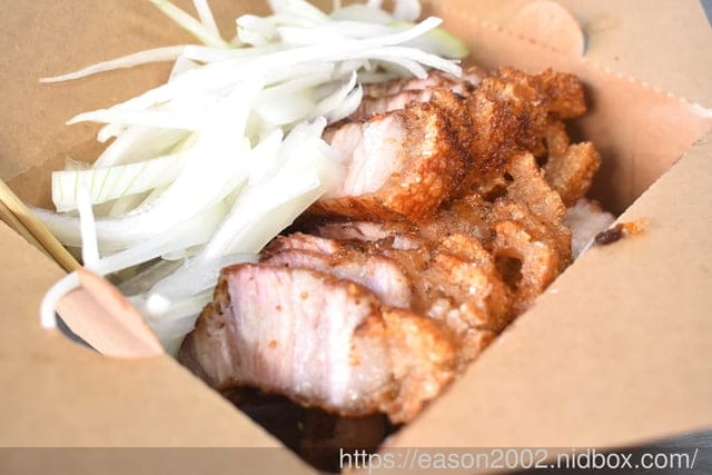 羅東外帶美食 | 太一脆皮五花肉-羅東店 嚴選台灣五花豬肉，獨家醃漬工法，精心爐烤金黃酥脆，四種不同風味佐料，蹦出驚奇脆皮新滋味