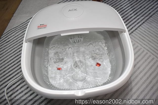 生活好物 | 艾斯凱三段溫控恆溫遙控泡腳桶 活氧氣泡、紅光暖足 摺疊收納好方便 冬天泡腳，水溫不再快速冷卻