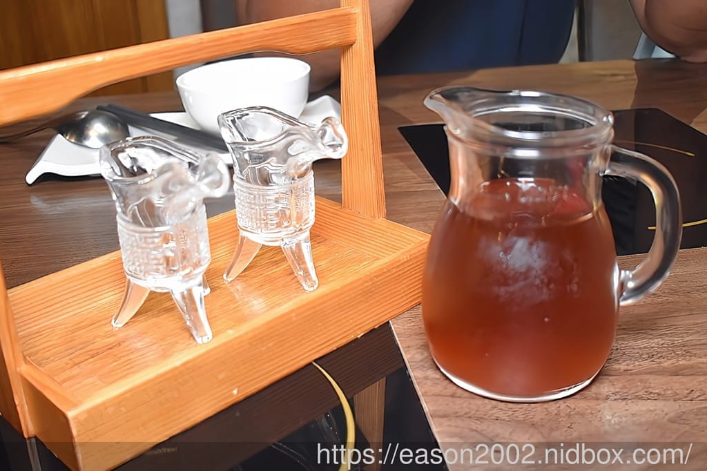 台中火鍋推薦 | 禧珍家新中式火鍋 首推獨家湯底「孟婆湯」、「螺獅粉」，還有老闆私房手路菜