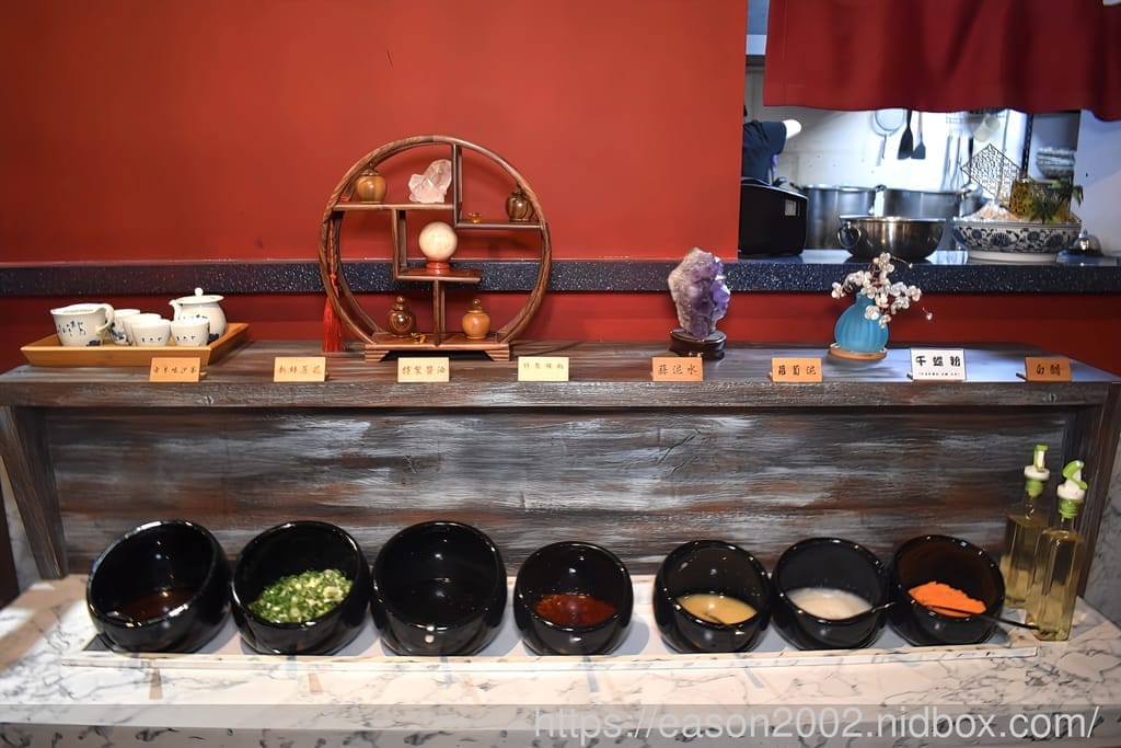 台中火鍋推薦 | 禧珍家新中式火鍋 首推獨家湯底「孟婆湯」、「螺獅粉」，還有老闆私房手路菜