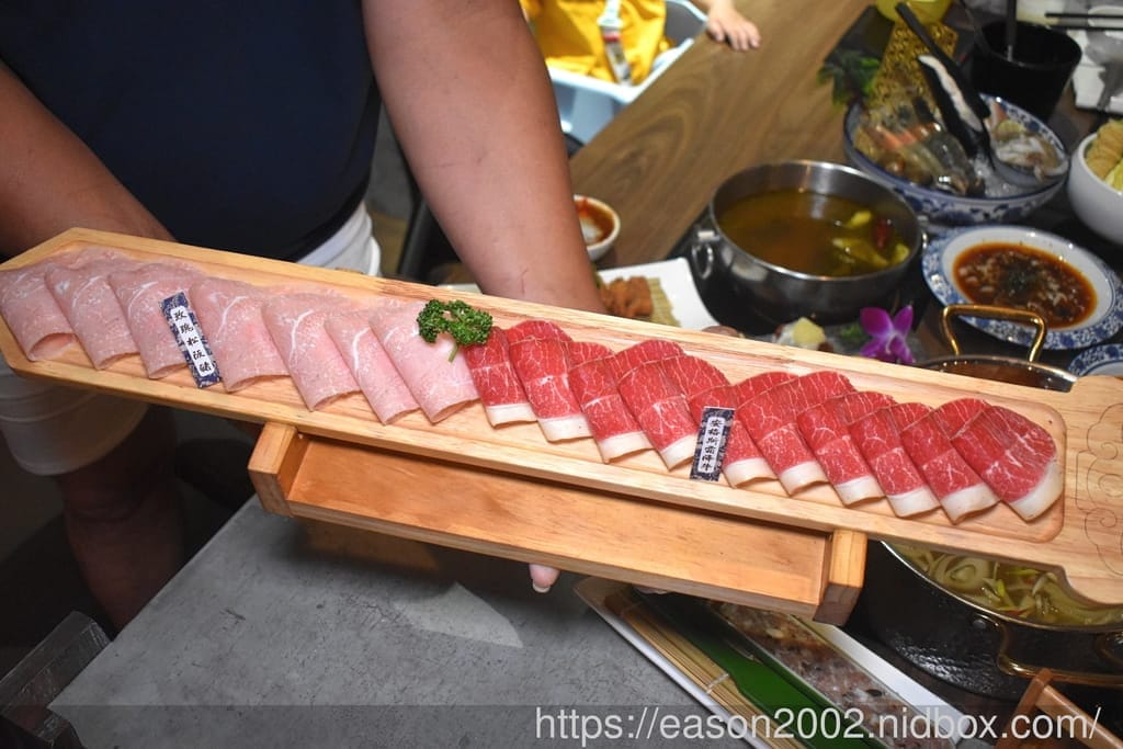 台中火鍋推薦 | 禧珍家新中式火鍋 首推獨家湯底「孟婆湯」、「螺獅粉」，還有老闆私房手路菜