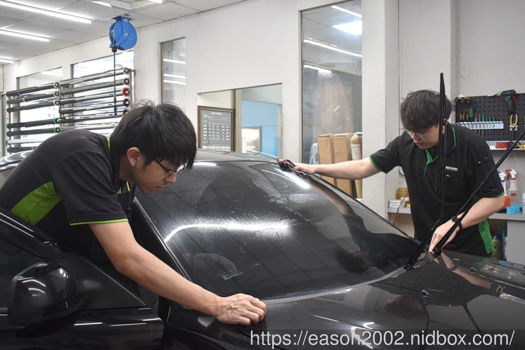 五股汽車隔熱紙推薦 | 成泰隔熱紙  格菱威GreenWay隔熱紙 省預算CP值E系列 舊換新首選 王陽明都在他們家貼的