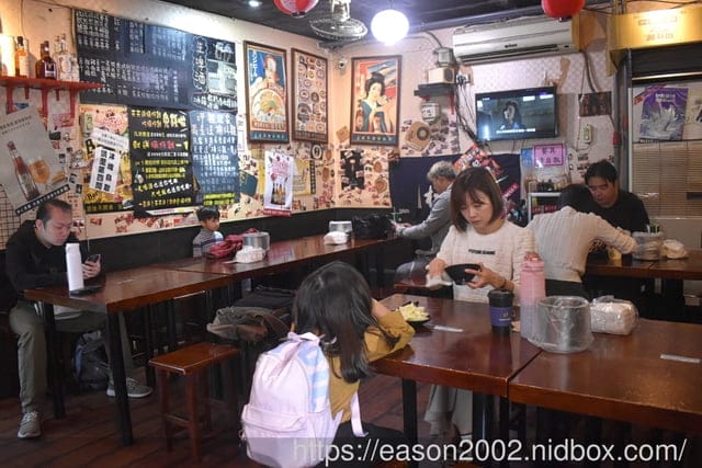 台北桶仔雞推薦 | 雞老闆桶仔雞長春店 當月壽星送桶仔雞（或送烤雞）慶生 沒有壽星，消費也免費請你吃雞