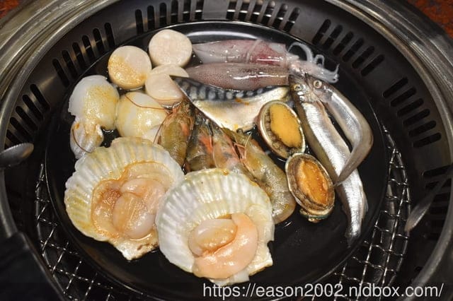 土城燒肉推薦 | Shock 土城 星際店 吃到飽燒肉餐廳 歡唱大包廂 最多可容納15-20人 生日party、節日慶祝、尾牙宴、春酒、員工聚餐等，還有提供包場服務喔～！！！