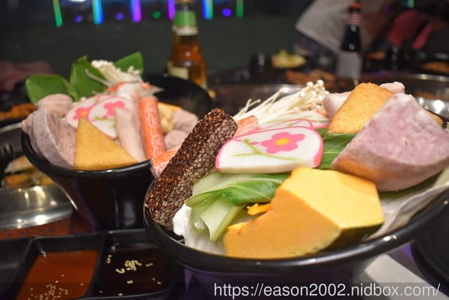 土城燒肉推薦 | Shock 土城 星際店 吃到飽燒肉餐廳 歡唱大包廂 最多可容納15-20人 生日party、節日慶祝、尾牙宴、春酒、員工聚餐等，還有提供包場服務喔～！！！