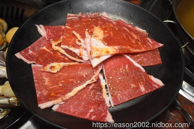 土城燒肉推薦 | Shock 土城 星際店 吃到飽燒肉餐廳 歡唱大包廂 最多可容納15-20人 生日party、節日慶祝、尾牙宴、春酒、員工聚餐等，還有提供包場服務喔～！！！
