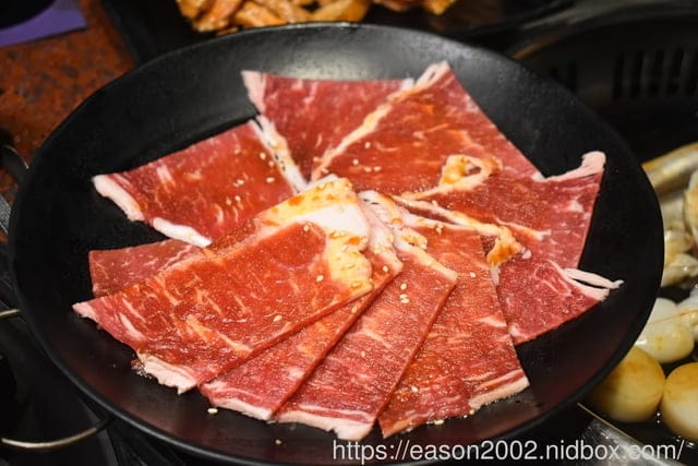 土城燒肉推薦 | Shock 土城 星際店 吃到飽燒肉餐廳 歡唱大包廂 最多可容納15-20人 生日party、節日慶祝、尾牙宴、春酒、員工聚餐等，還有提供包場服務喔～！！！
