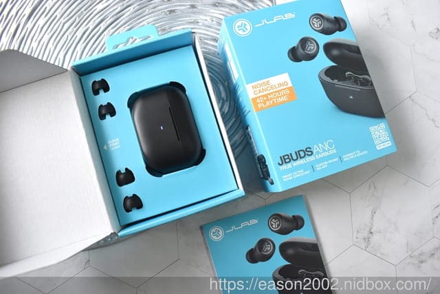 降噪耳機推薦 | JLab JBuds ANC 3 真無線藍牙耳機 防塵防水 無須擔心汗水與戶外下雨 還有內建充電線