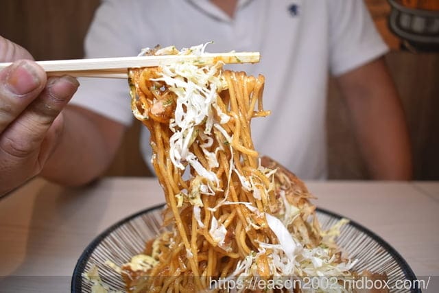 新莊最強咖哩飯 | 喜歡咖哩 中原店 蘊藏馬鈴薯香氣的咖哩醬汁 升級B套餐 起司厚蛋蓋在飯上 晉級的濃郁香氣 超逼人～！！！日式梅酒、沙瓦、啤酒，來店第一杯只要NT$50
