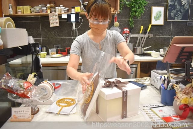 寶寶周歲生日蛋糕 | 4k手作烘培 4吋綠葡萄奶霜 手作低糖生乳奶霜+加州綠葡萄+莫諾尼香草戚風