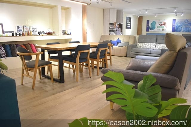 台北沙發推薦 | 愛加沙發台北總工廠 客製化手工沙發推薦 工廠直營台灣製造 10年保固
