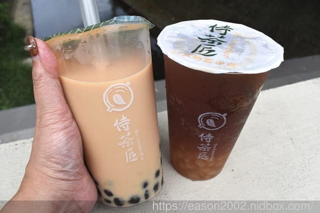 盤點西門町手搖「侍茶匠」必喝TOP 3，內行人必點超浮誇4公分厚 豆乳奶蓋|新品抹茶每杯手刷 30 秒！被抹茶耽誤的豆乳奶蓋專門店
