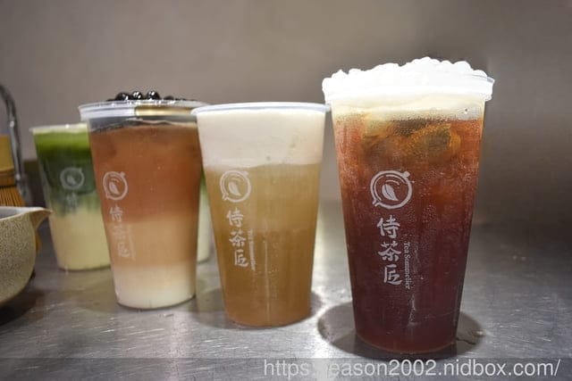盤點西門町手搖「侍茶匠」必喝TOP 3，內行人必點超浮誇4公分厚 豆乳奶蓋|新品抹茶每杯手刷 30 秒！被抹茶耽誤的豆乳奶蓋專門店