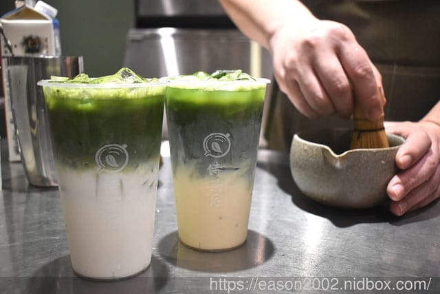 盤點西門町手搖「侍茶匠」必喝TOP 3，內行人必點超浮誇4公分厚 豆乳奶蓋|新品抹茶每杯手刷 30 秒！被抹茶耽誤的豆乳奶蓋專門店