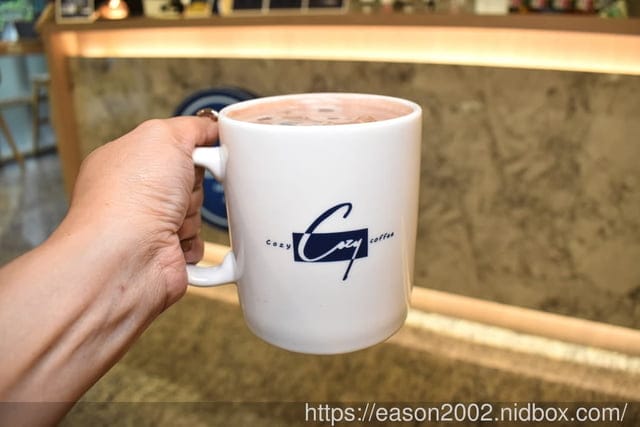 三重不限時咖啡廳 | Cozy coffee 可集咖啡 三重門市 免百元咖啡，待一下午 舒適空間 附設插座、免費wifi