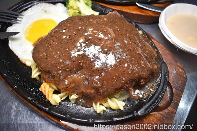 北投牛排 | 正宗北投牛小弟強勢回歸 平價牛排魂，勾起北投在地饕客味蕾~~