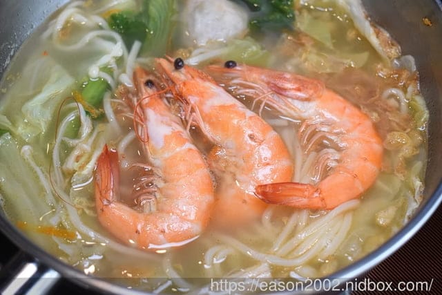 宜蘭員山商業午餐推薦 | 星の鍋 獲「台灣魚漿王名攤認證」富哥飛虎魚丸所開的火鍋店 小卷魚丸米粉鍋 只要NT$150