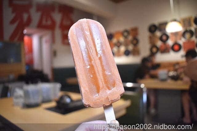 中和吃到飽鴛鴦鍋只要NT$499 | 何家香香麻辣鴛鴦鍋吃到飽 甘蔗大骨湯底＆正宗四川麻辣湯底 船凍海鮮、現切原塊肉品 食材新鮮又美味