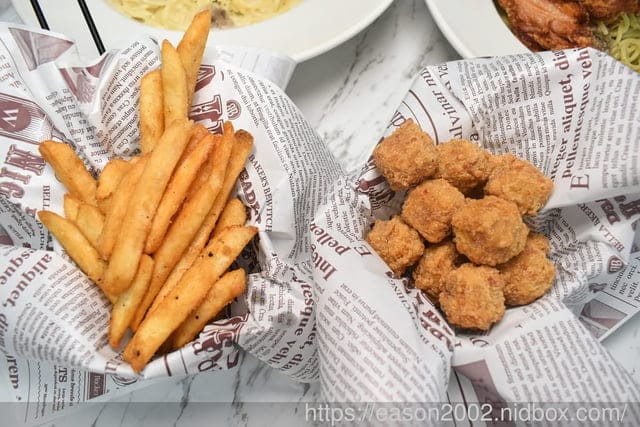 基隆八斗子美食 | 食光杯複合式餐飲基隆八斗子店 義大利麵、燉飯焗烤、燴飯、披薩、炸物、甜品、飲料等等 基隆海科館旁