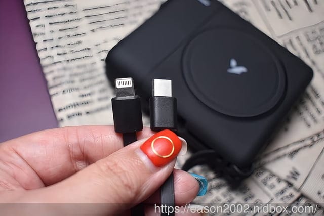 行動電源推薦 | 【YOMIX優迷】八合一自帶線22W三孔快充10000mAh可拆插頭行動電源(PD/QC快充/電量顯示/MagSafe/自帶雙線/iWatch磁吸充/超能充）