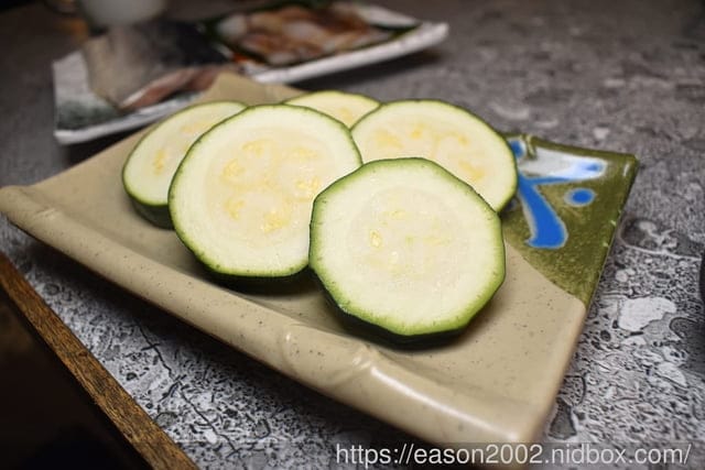 桃園和牛吃到飽餐廳推薦 | 鬥佐燒肉桃園店 新菜單上線 加價NT$618 享日本A5和牛、鮭魚菲力無限量供應吃到飽 還有啤酒、沙瓦免費無限量暢飲