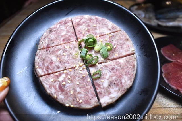 蘆洲父親節、情人節聚餐推薦 | 燒肉屋（蘆洲店）近徐匯中學捷運站 套餐、單點 都“狠”可以的炭火燒肉～