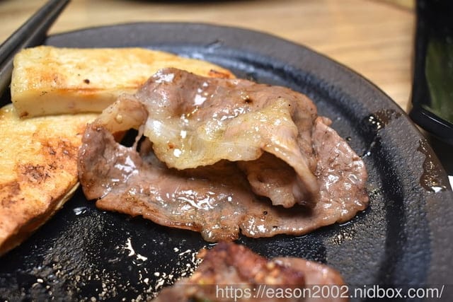 蘆洲父親節、情人節聚餐推薦 | 燒肉屋（蘆洲店）近徐匯中學捷運站 套餐、單點 都“狠”可以的炭火燒肉～
