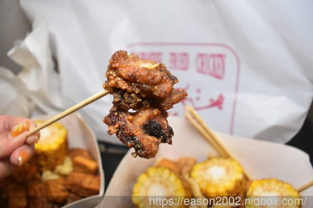 高雄美食推薦 | 鹽酥紀 苓雅興中店 延續40年老店「真有味鹽酥雞」，沒吃過別說你來過南部 近高雄捷運三多商圈站