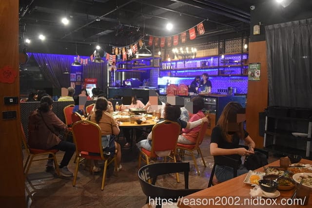 屏東恆春住宿推薦 | 墾丁富麗敦飯店 一泊二食 豪華晚餐4選1 中西式自助早餐吃到飽 還有戶外泳池、娛樂室、KTV及兒童遊戲室 等等