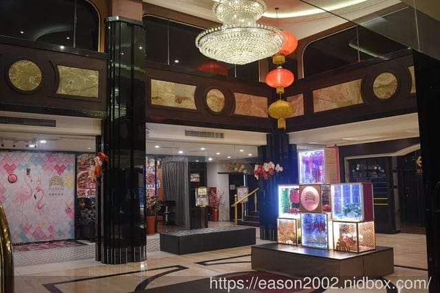 屏東恆春住宿推薦 | 墾丁富麗敦飯店 一泊二食 豪華晚餐4選1 中西式自助早餐吃到飽 還有戶外泳池、娛樂室、KTV及兒童遊戲室 等等