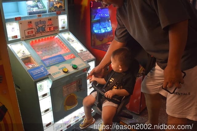 屏東恆春住宿推薦 | 墾丁富麗敦飯店 一泊二食 豪華晚餐4選1 中西式自助早餐吃到飽 還有戶外泳池、娛樂室、KTV及兒童遊戲室 等等