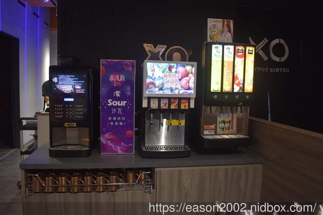 蘆洲火鍋推薦 | XO Shabushabu蘆洲店 NT$558就能享受美國SRF極黑和牛 沙瓦、果汁、茶飲、UCC咖啡、hershey’s冰沙喝到飽 日本Niseko冰淇淋無限量供應
